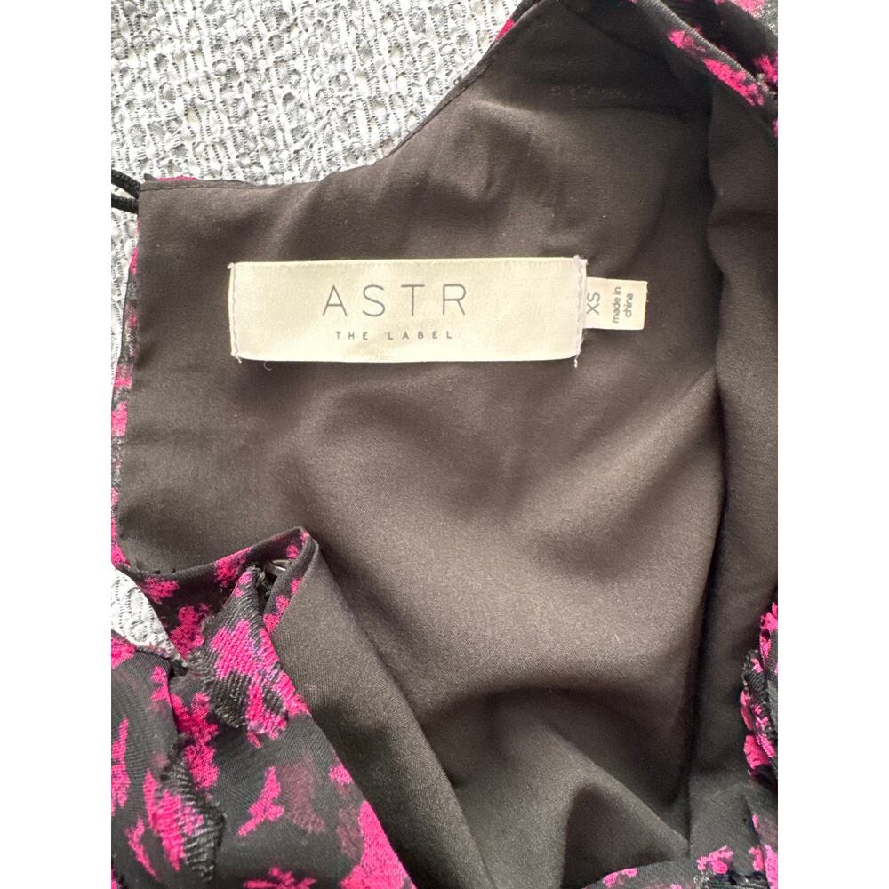 ASTR The Label Claremore Ruched Mini Dress Black Magenta Floral Long Sleeve - Picture 5 of 9